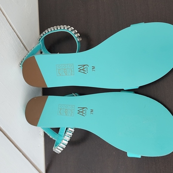 NEW AAJ By Aminah Womens Viktoria Embellished Flate Teal 7 Ankle strap Sandals - Picture 7 of 8